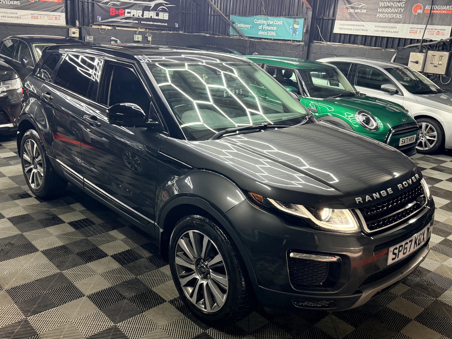Used Land Rover Range Rover Evoque 2017 for sale - 76945944: Photo 5
