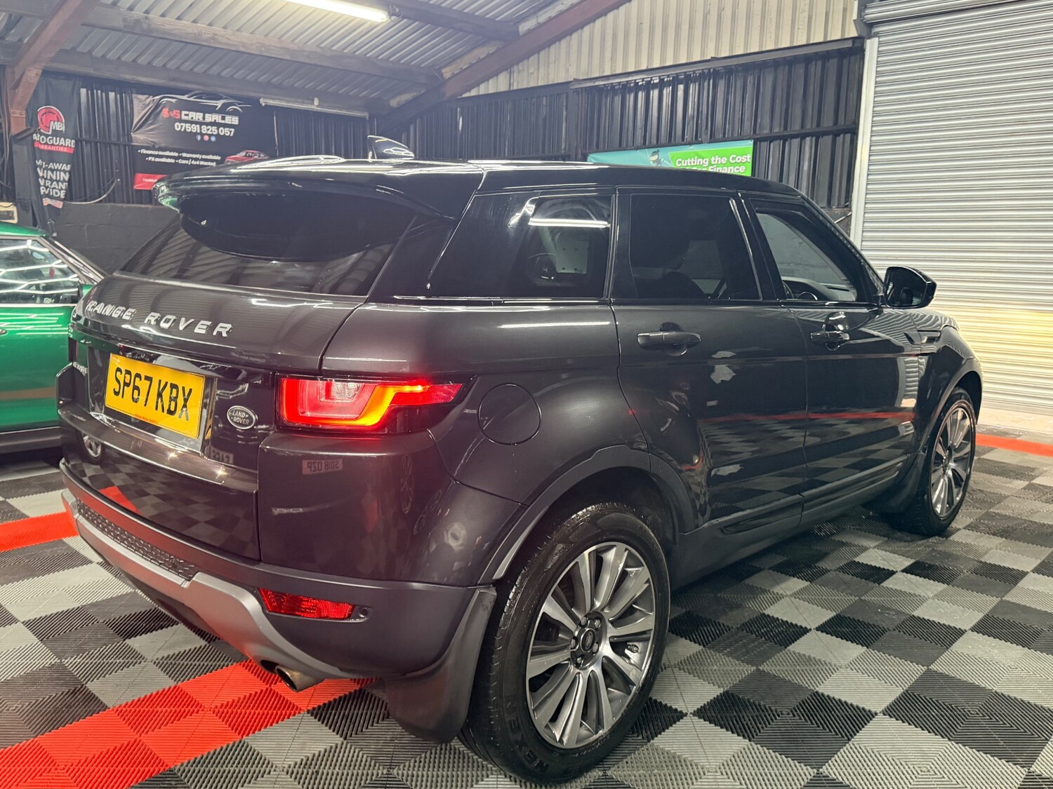 Used Land Rover Range Rover Evoque 2017 for sale - 76945944: Photo 9