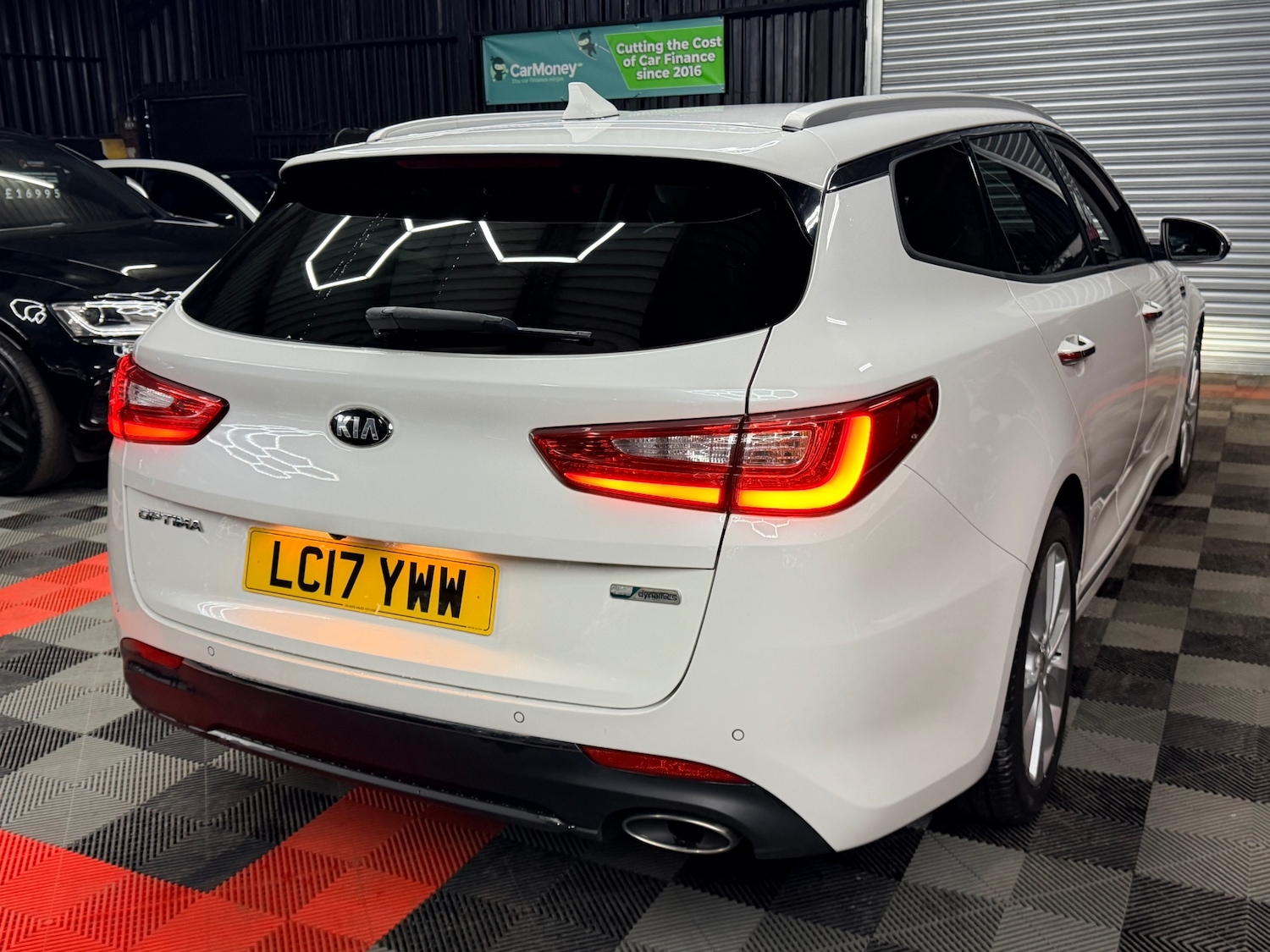 Used Kia Optima 2017 for sale - 77778212: Photo 11