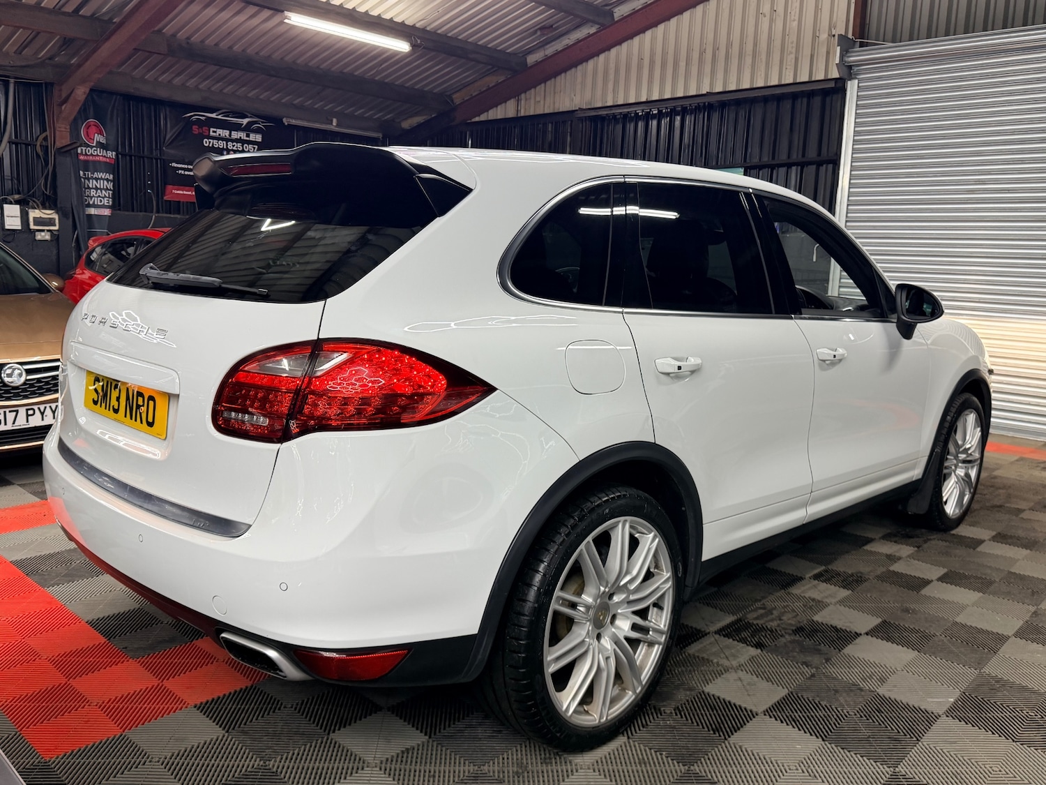 Used Porsche Cayenne 2013 for sale - 78155692: Photo 10