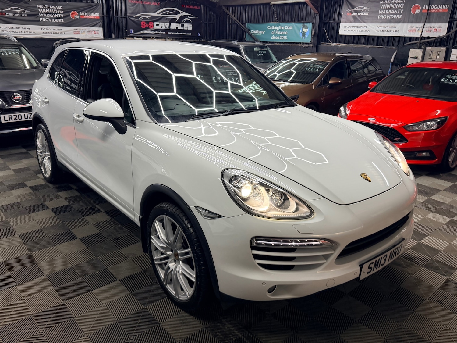 Used Porsche Cayenne 2013 for sale - 78155692: Photo 11