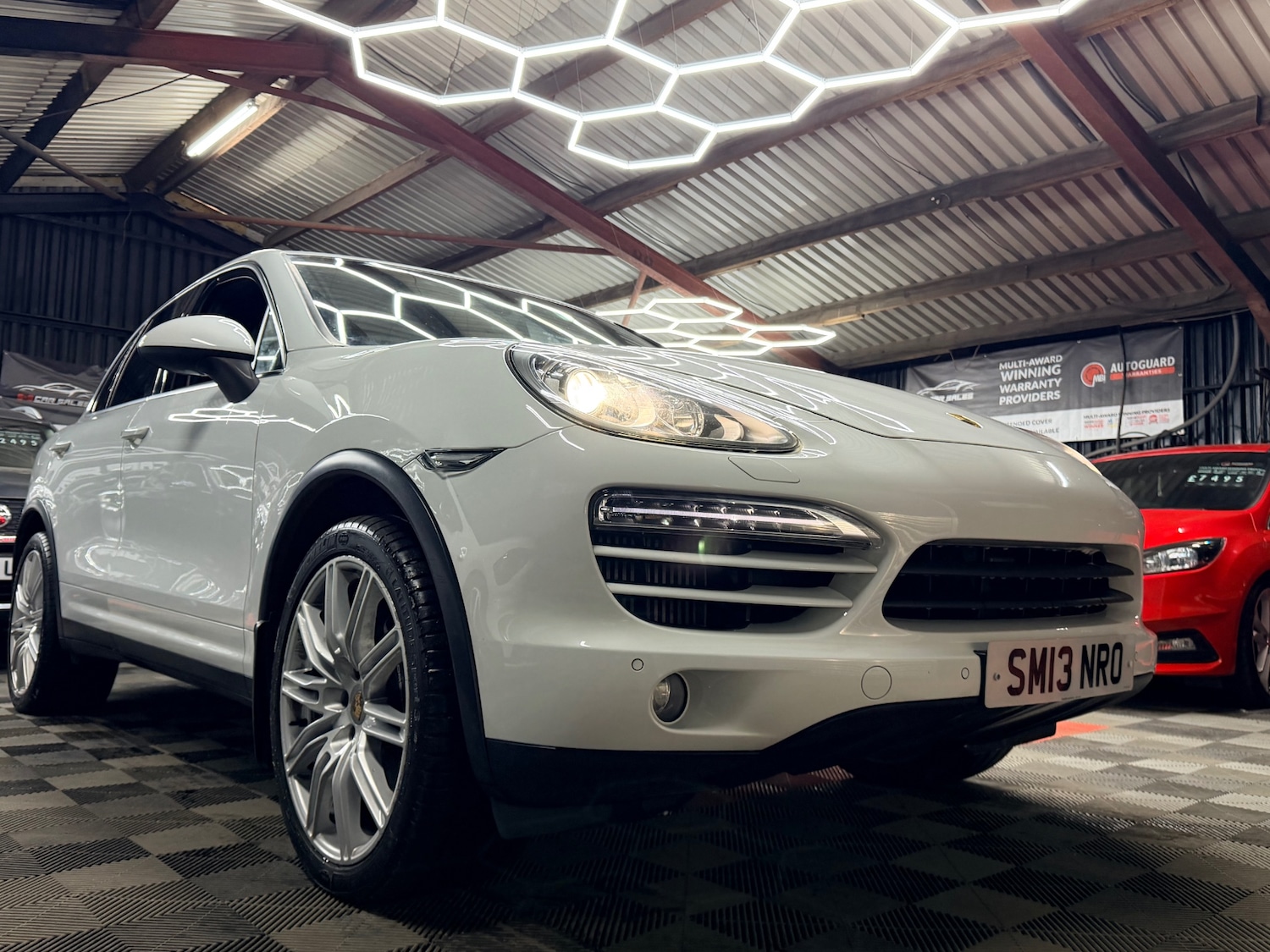 Used Porsche Cayenne 2013 for sale - 78155692: Photo 12