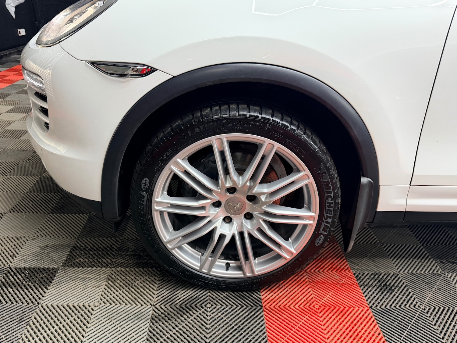 Used Porsche Cayenne 2013 for sale - 78155692: Photo 26