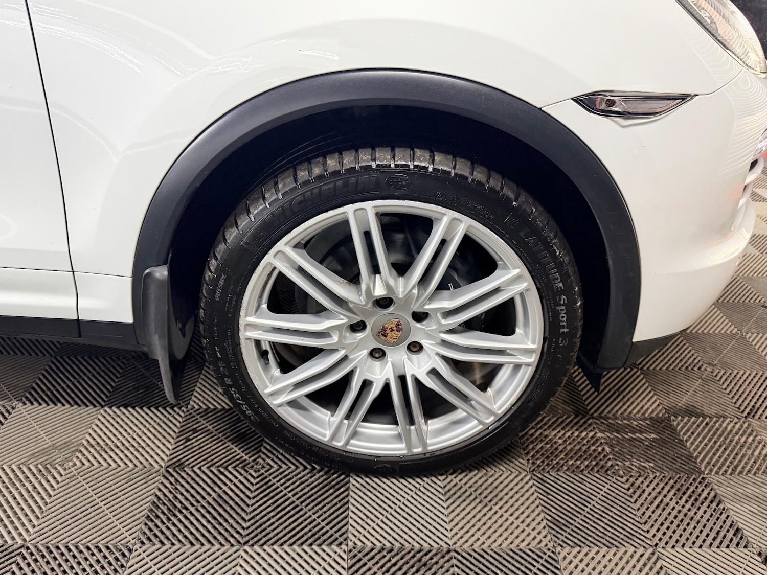 Used Porsche Cayenne 2013 for sale - 78155692: Photo 27