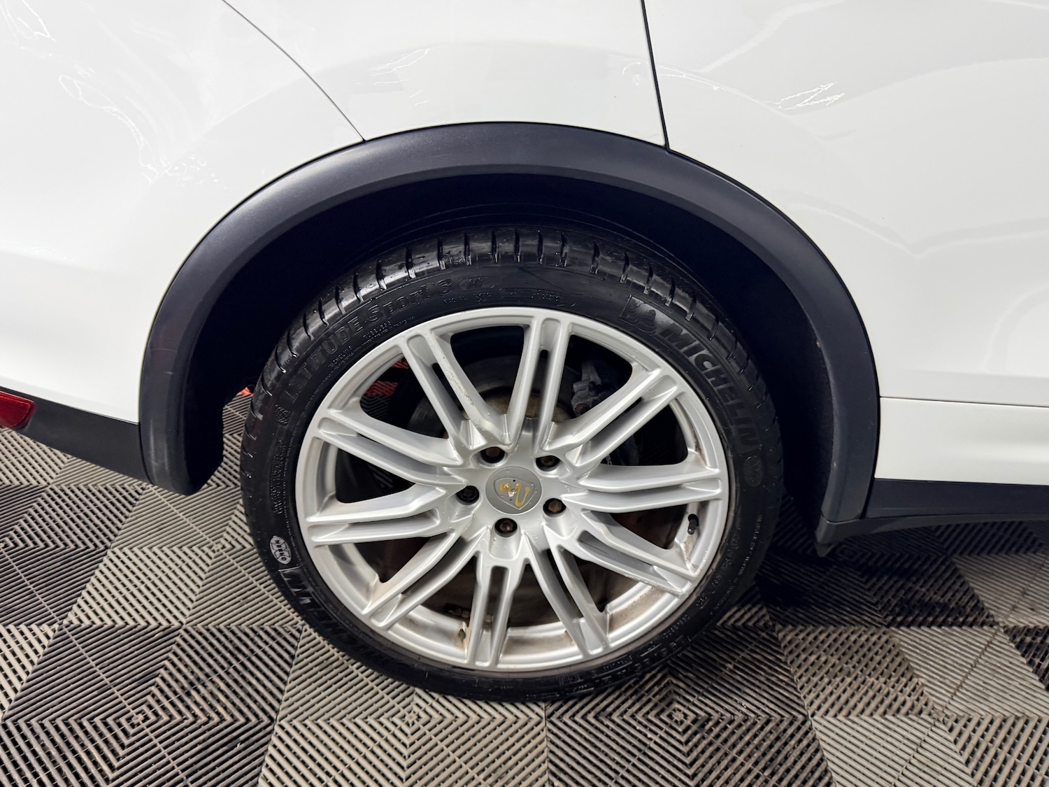 Used Porsche Cayenne 2013 for sale - 78155692: Photo 28