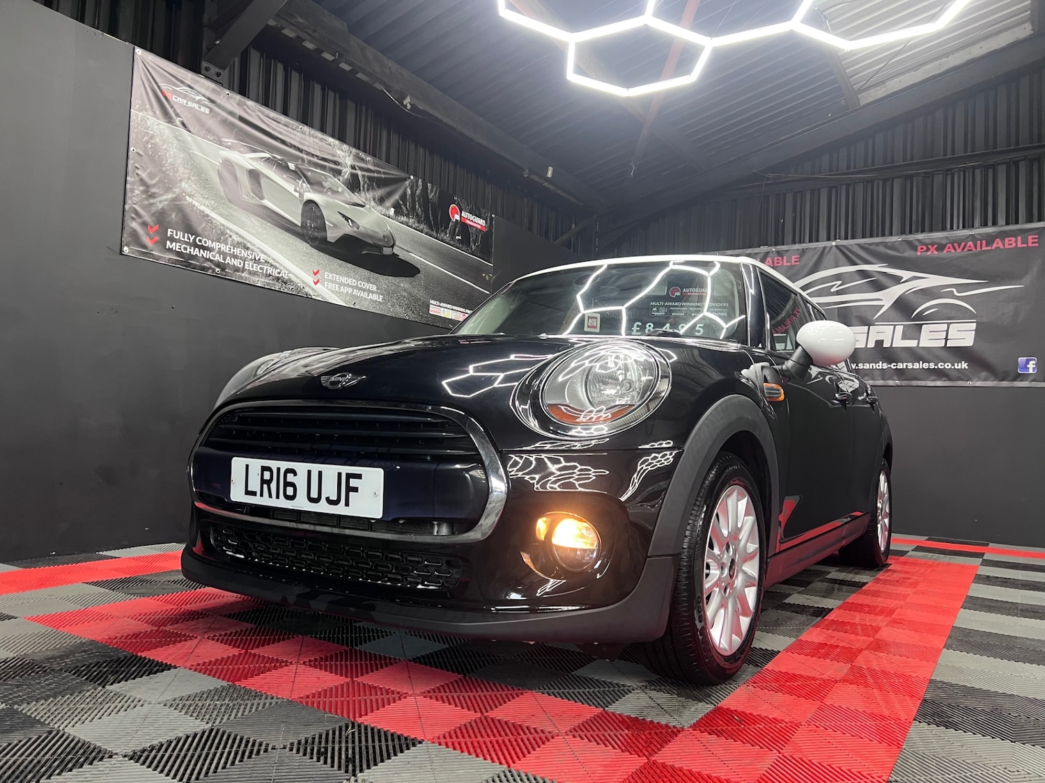 Used MINI Hatch 2016 for sale - 76384582: Photo 11