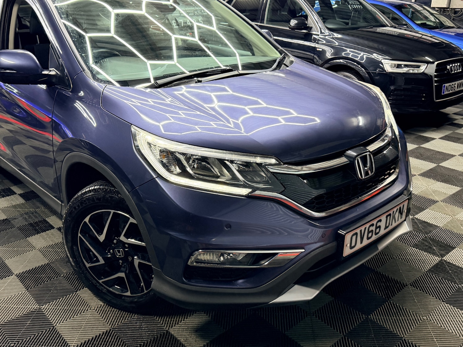 Used Honda CR-V 2016 for sale - 77170413: Photo 2