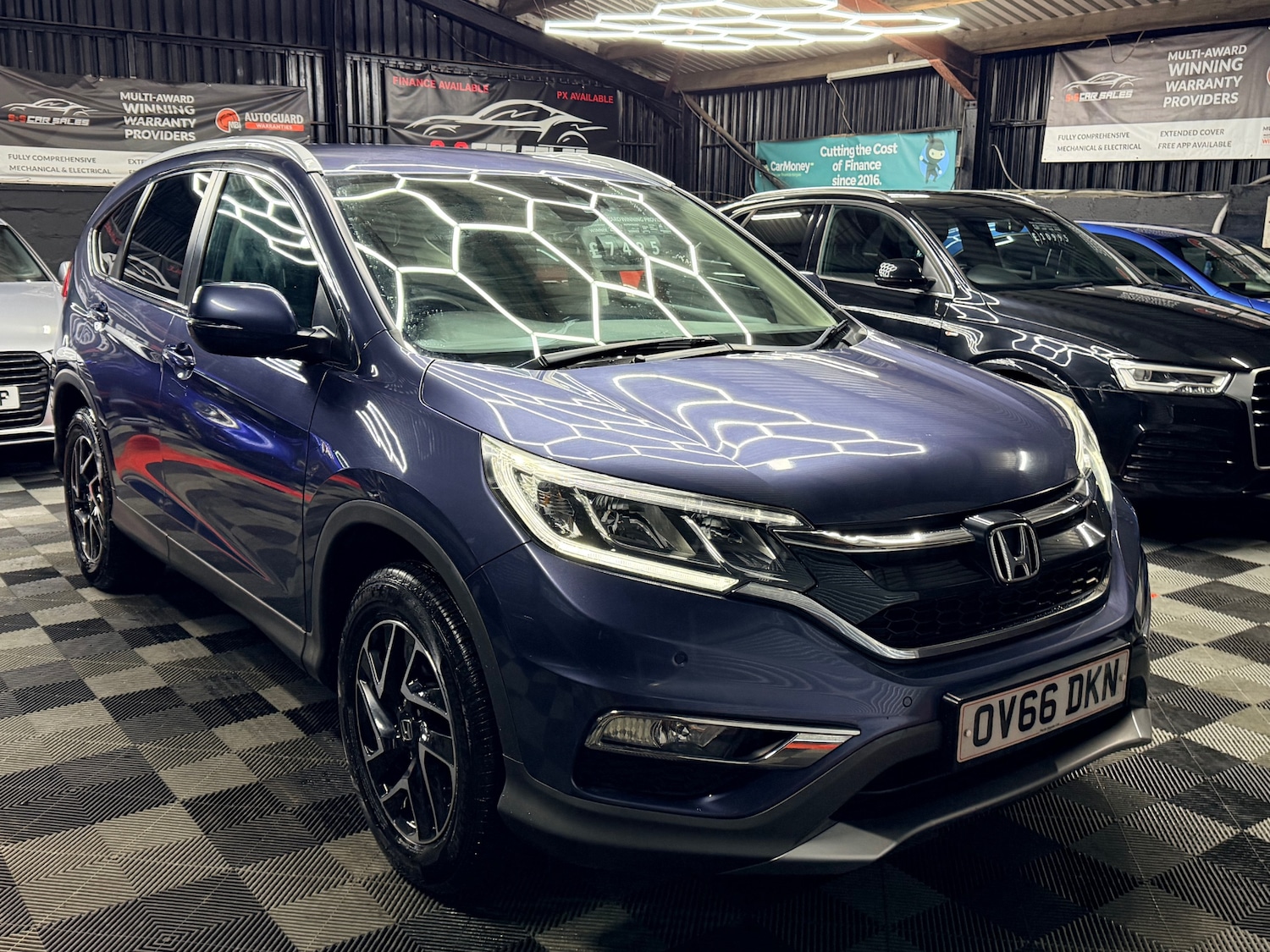 Used Honda CR-V 2016 for sale - 77170413: Photo 3