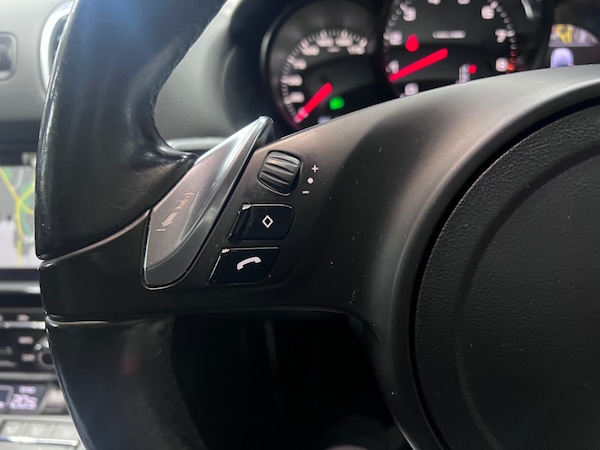 Used Porsche Boxster 2015 for sale - 75673815: Photo 17