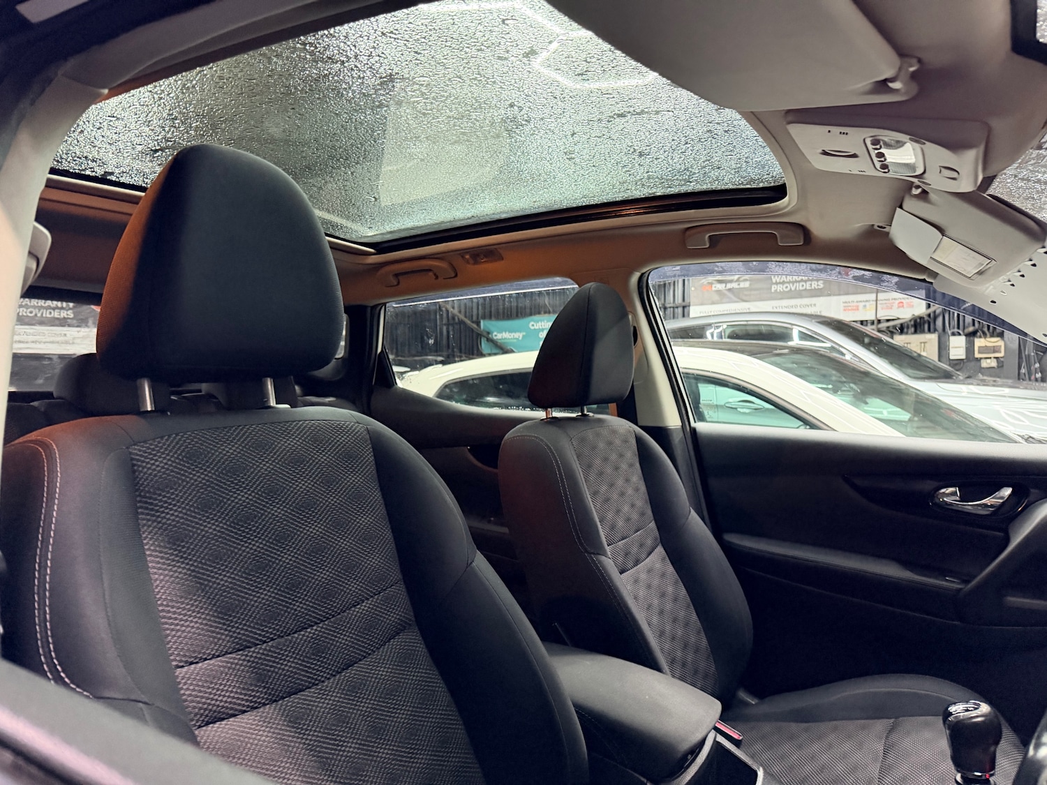 Used Nissan Qashqai 2015 for sale - 76614804: Photo 16