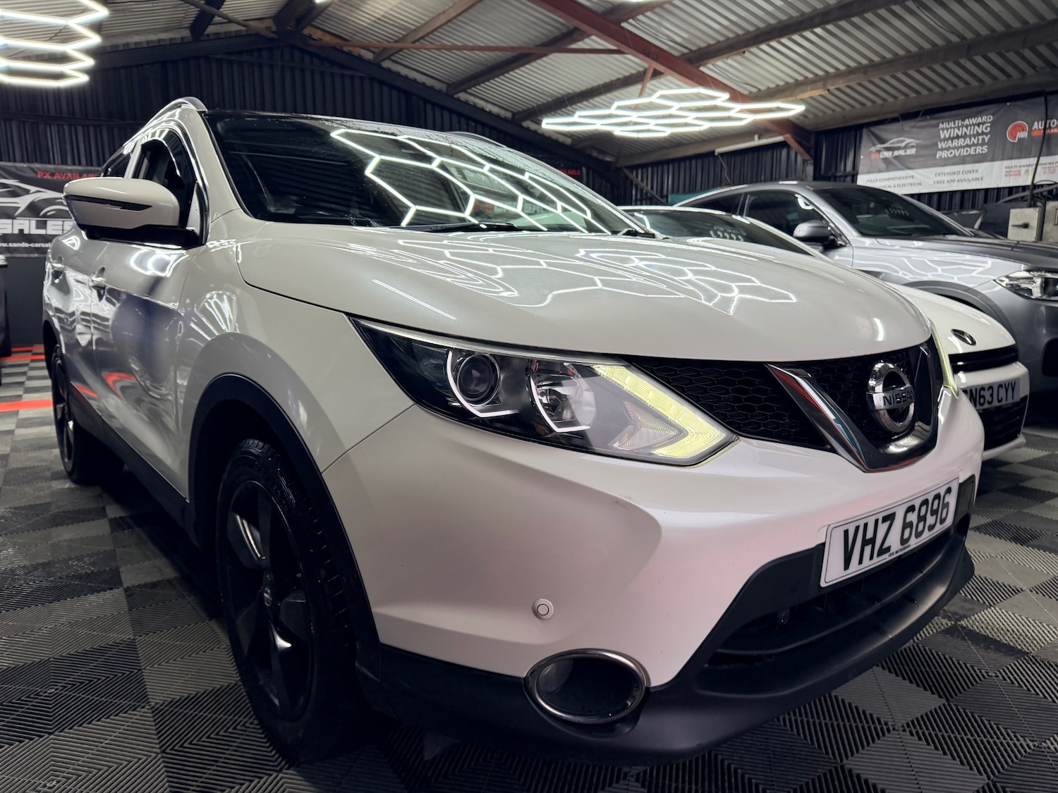 Used Nissan Qashqai 2015 for sale - 76614804: Photo 7
