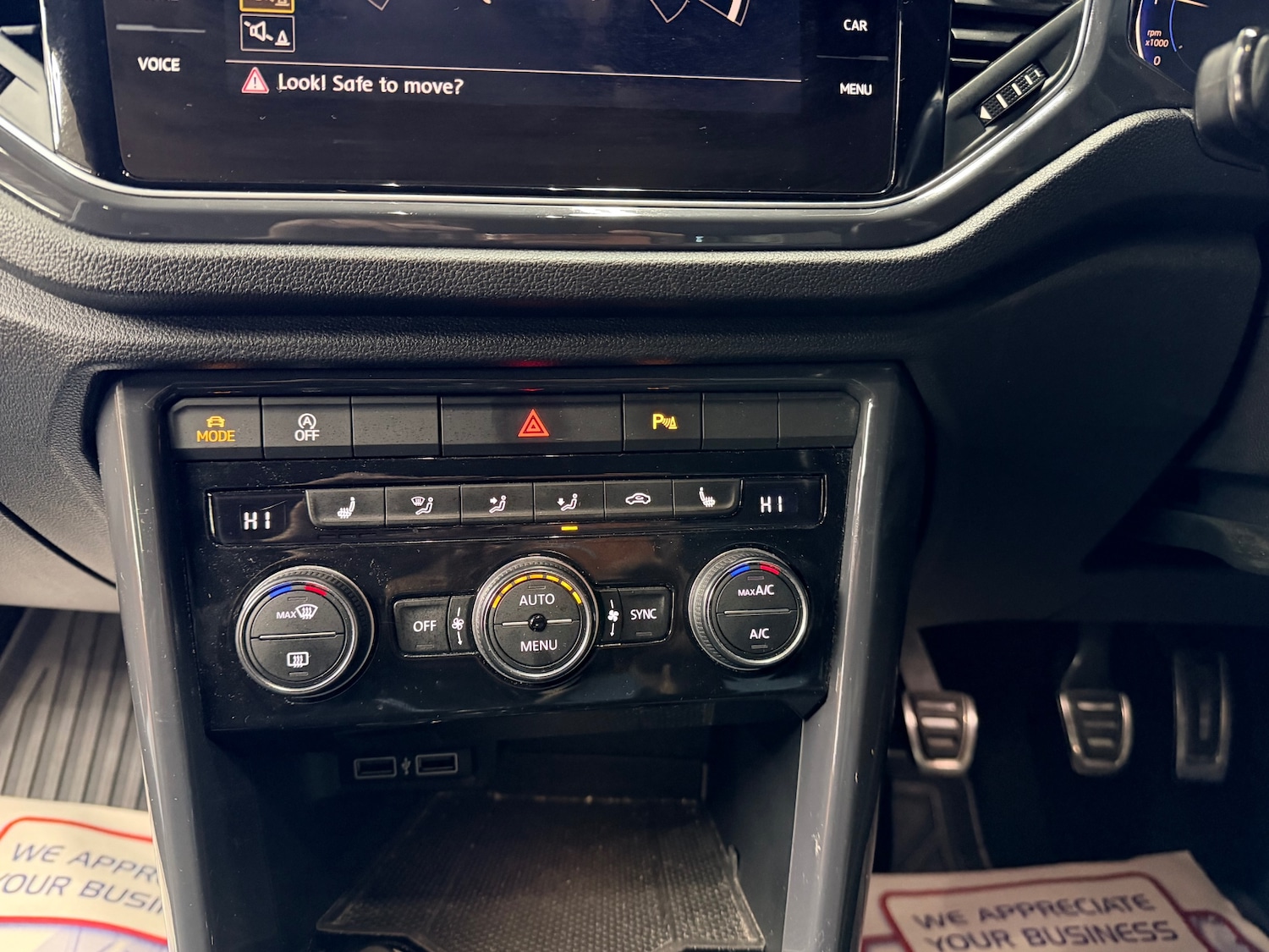 Used Volkswagen T-Roc 2019 for sale - 77078097: Photo 18