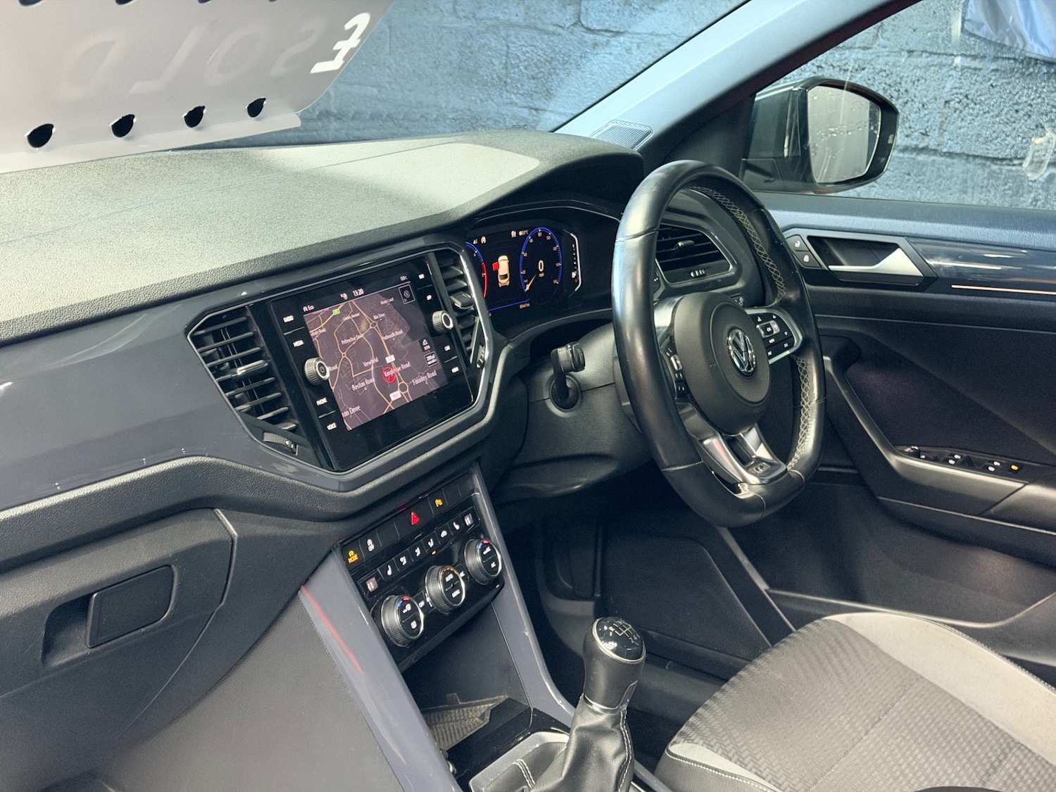 Used Volkswagen T-Roc 2019 for sale - 77078097: Photo 20