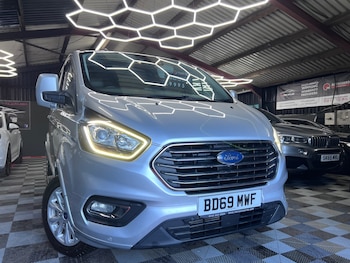 Used Ford Tourneo Custom 2019 for sale - 76387437: Photo