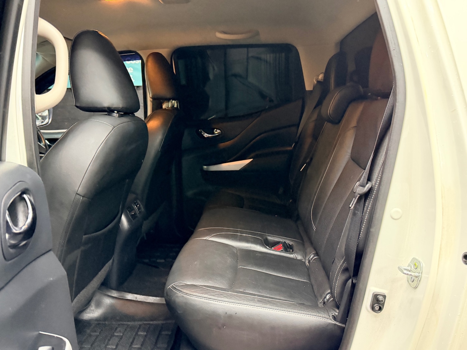 Used Nissan Navara 2018 for sale - 77515397: Photo 18