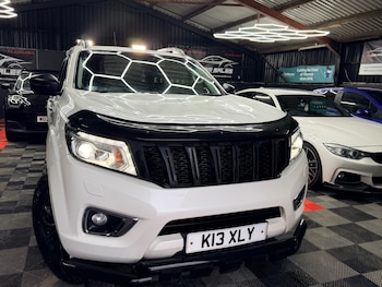 Used Nissan Navara 2018 for sale - 77515397: Photo