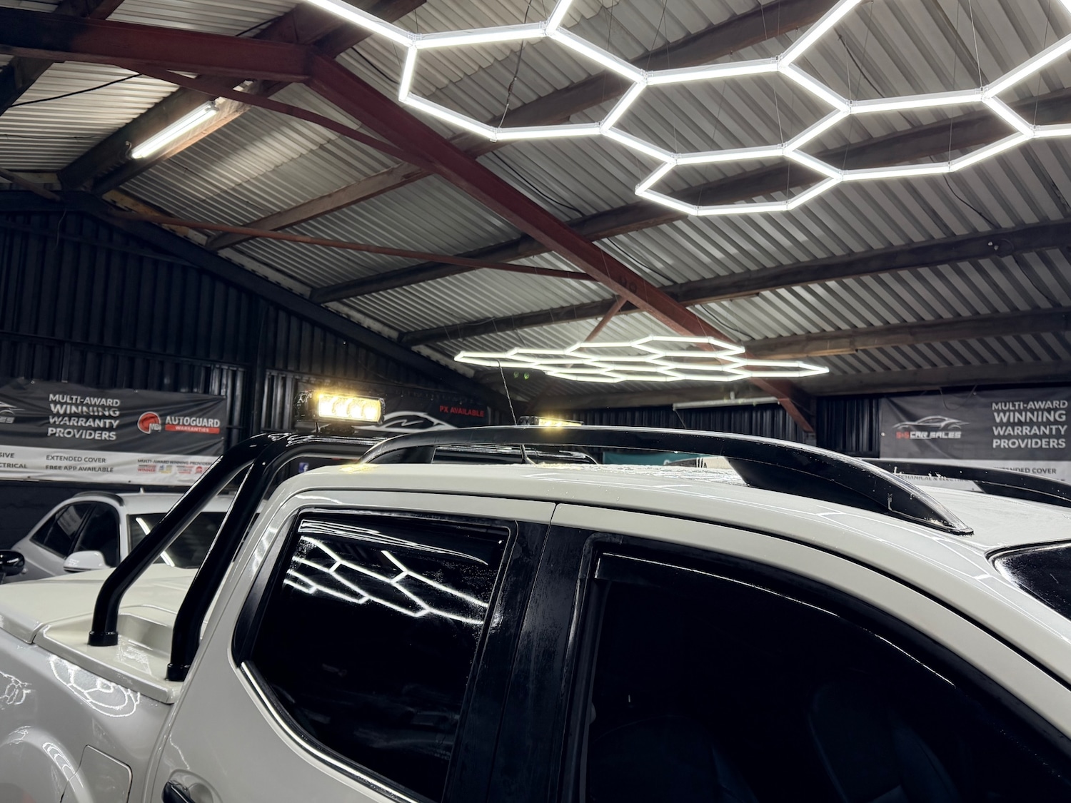 Used Nissan Navara 2018 for sale - 77515397: Photo 27