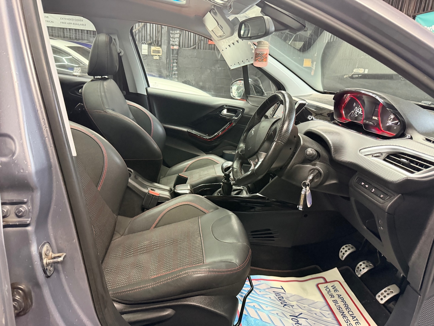 Used Peugeot 2008 2017 for sale - 77476628: Photo 16