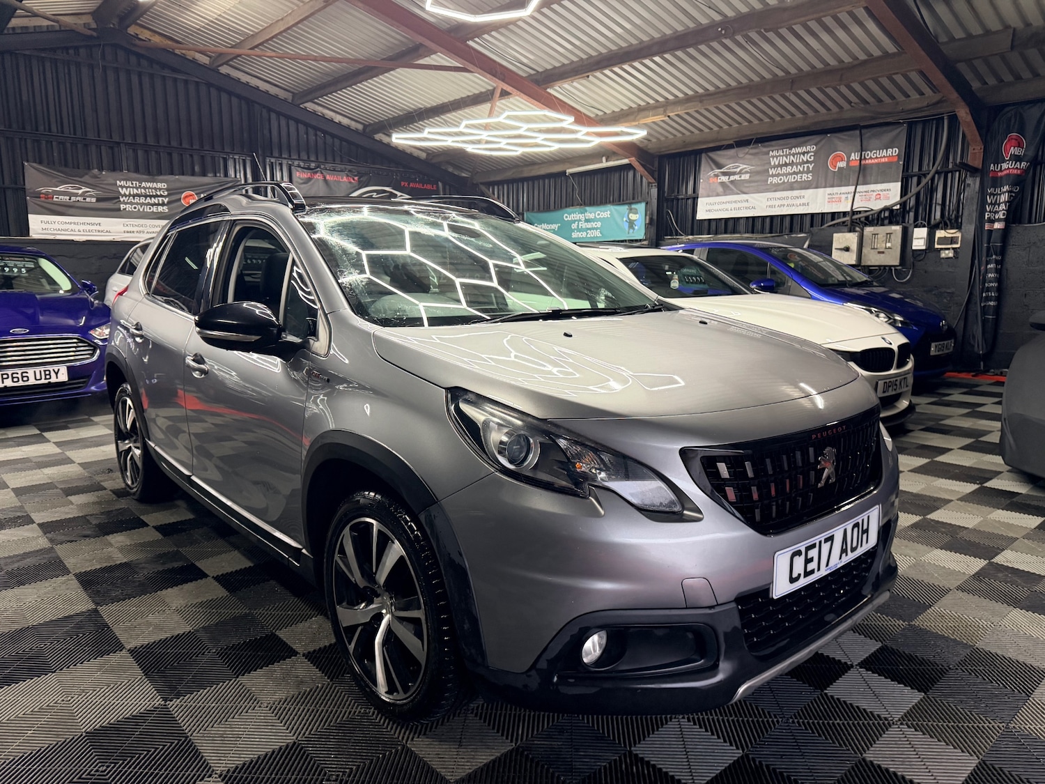 Used Peugeot 2008 2017 for sale - 77476628: Photo 2