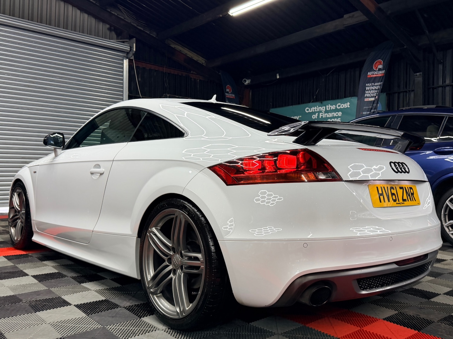 Used Audi TT 2011 for sale - 76969462: Photo 11