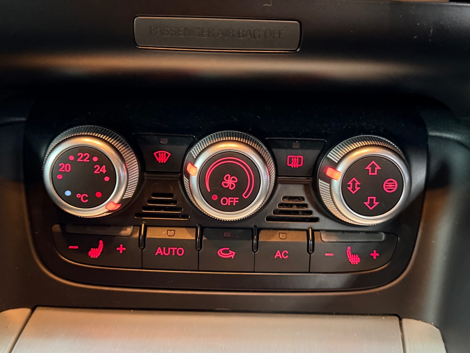 Used Audi TT 2011 for sale - 76969462: Photo 26