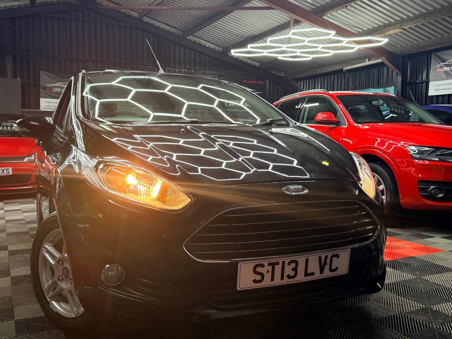 Used Ford Fiesta 2013 for sale - 77329363: Photo 1