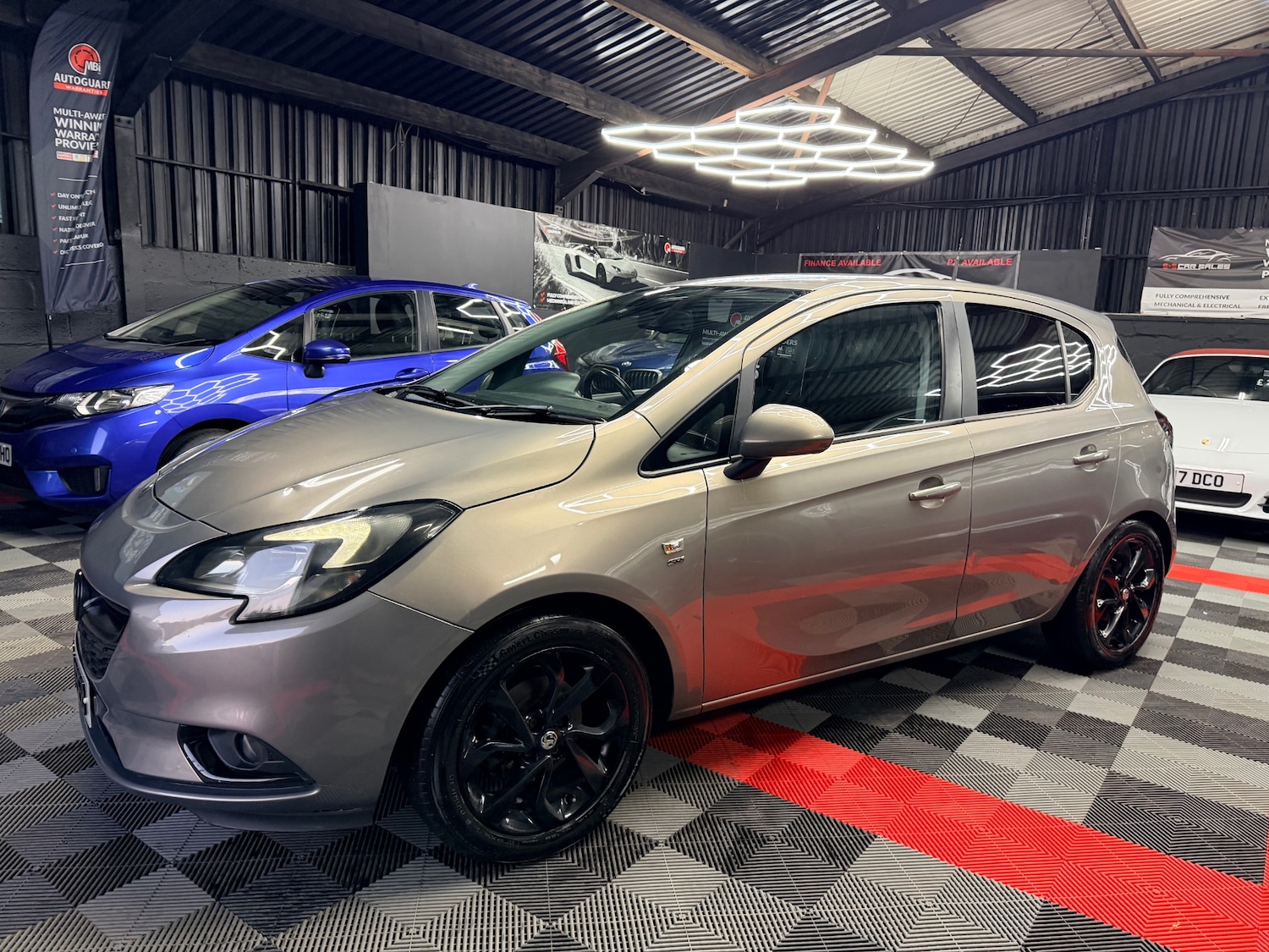 Used Vauxhall Corsa 2015 for sale - 76626778: Photo 2