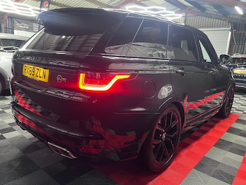 Used Land Rover Range Rover Sport 2019 for sale - 75453421: Photo