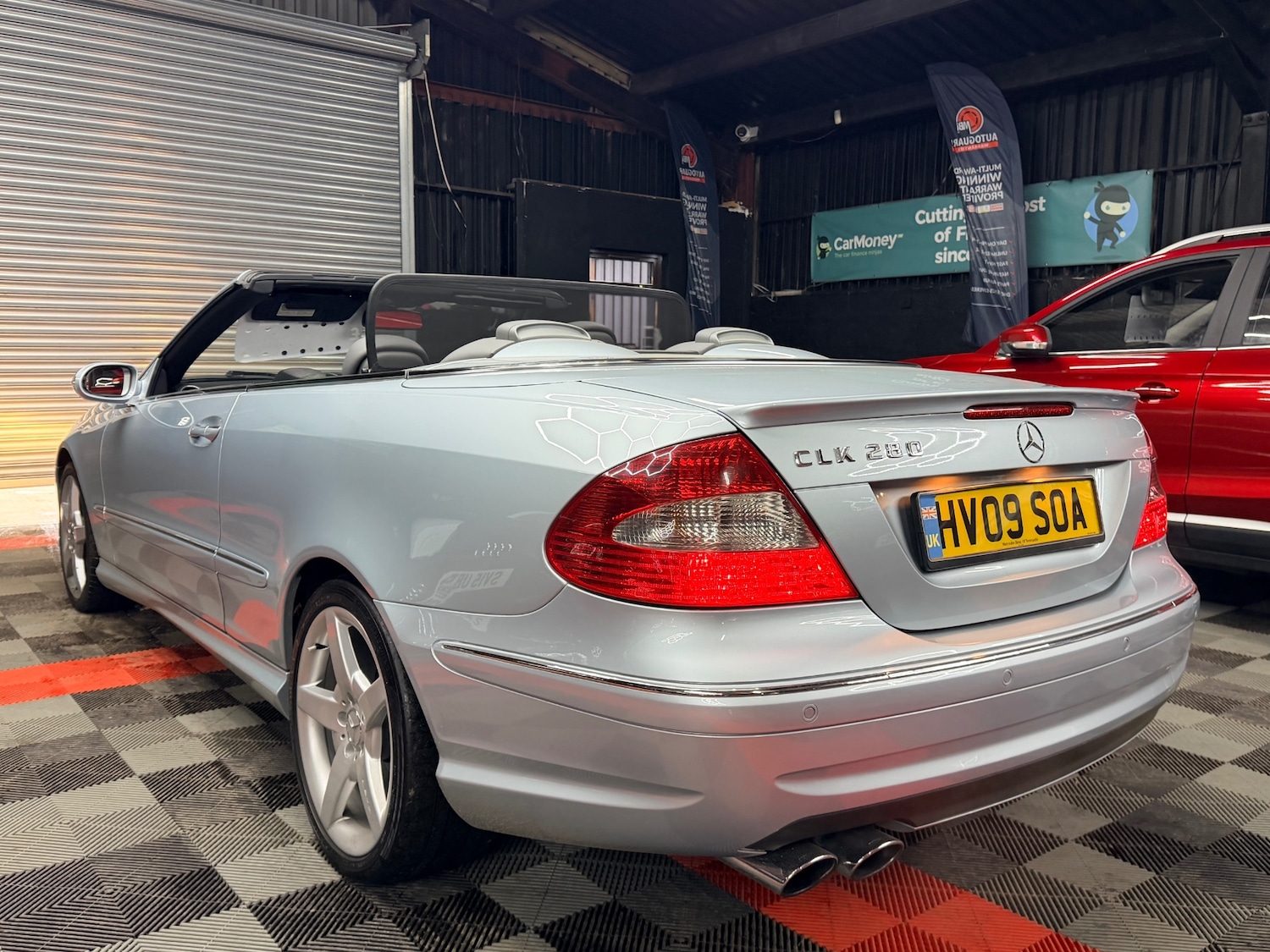 Used Mercedes-Benz CLK 2009 for sale - 77745396: Photo 7