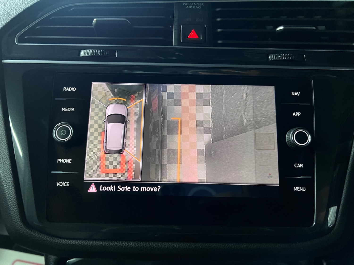 Used Volkswagen Tiguan 2019 for sale - 76554202: Photo 10