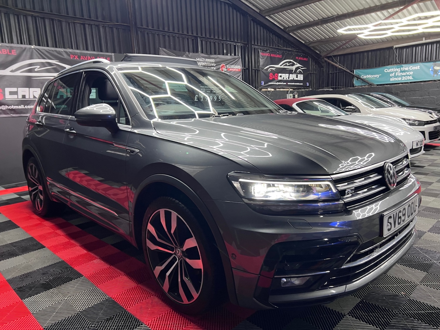 Used Volkswagen Tiguan 2019 for sale - 76554202: Photo 18