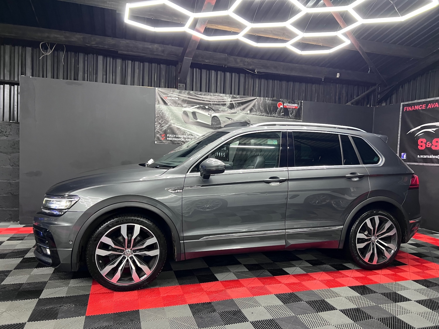 Used Volkswagen Tiguan 2019 for sale - 76554202: Photo 22