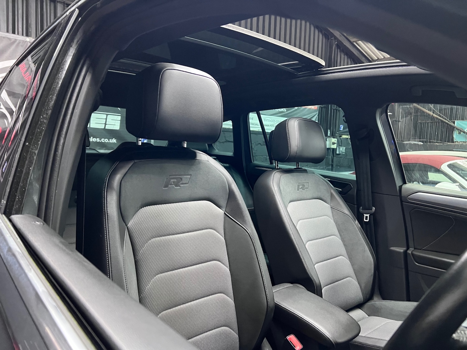 Used Volkswagen Tiguan 2019 for sale - 76554202: Photo 26