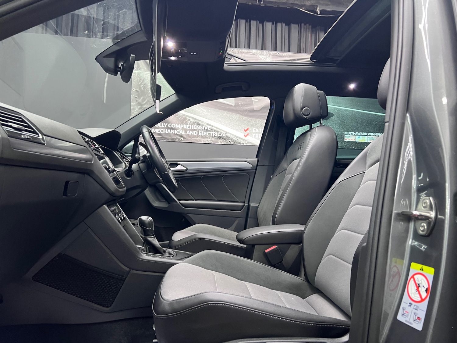 Used Volkswagen Tiguan 2019 for sale - 76554202: Photo 30