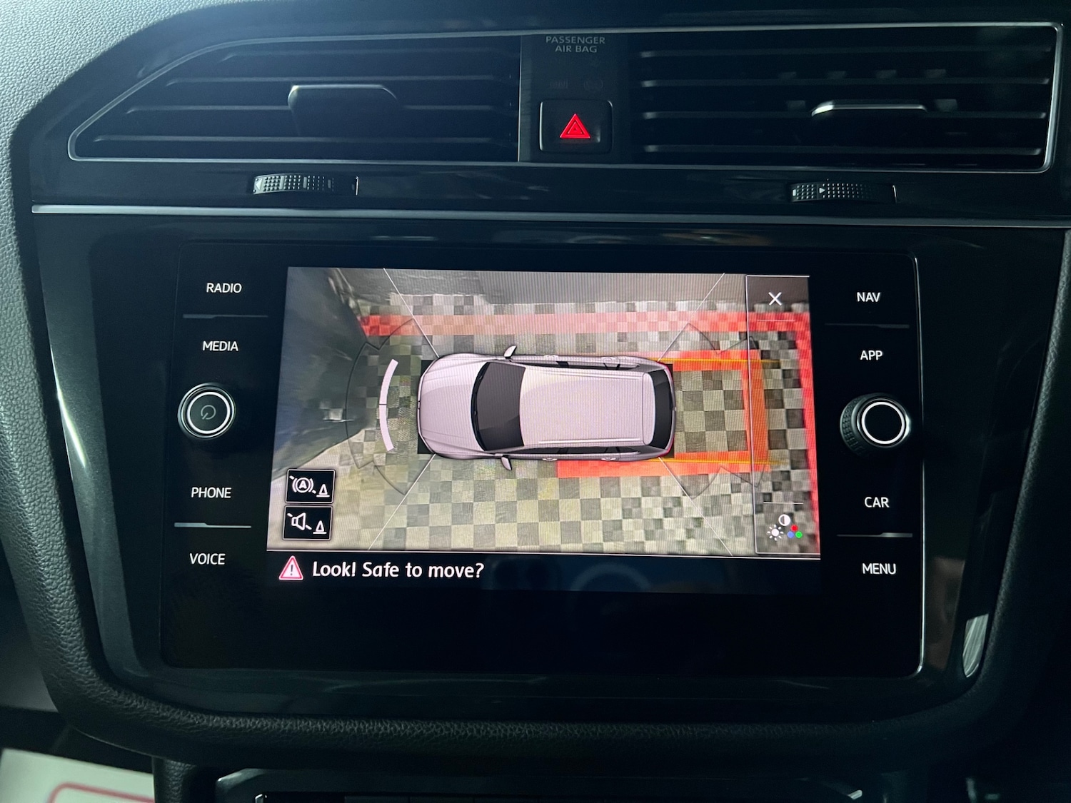 Used Volkswagen Tiguan 2019 for sale - 76554202: Photo 8