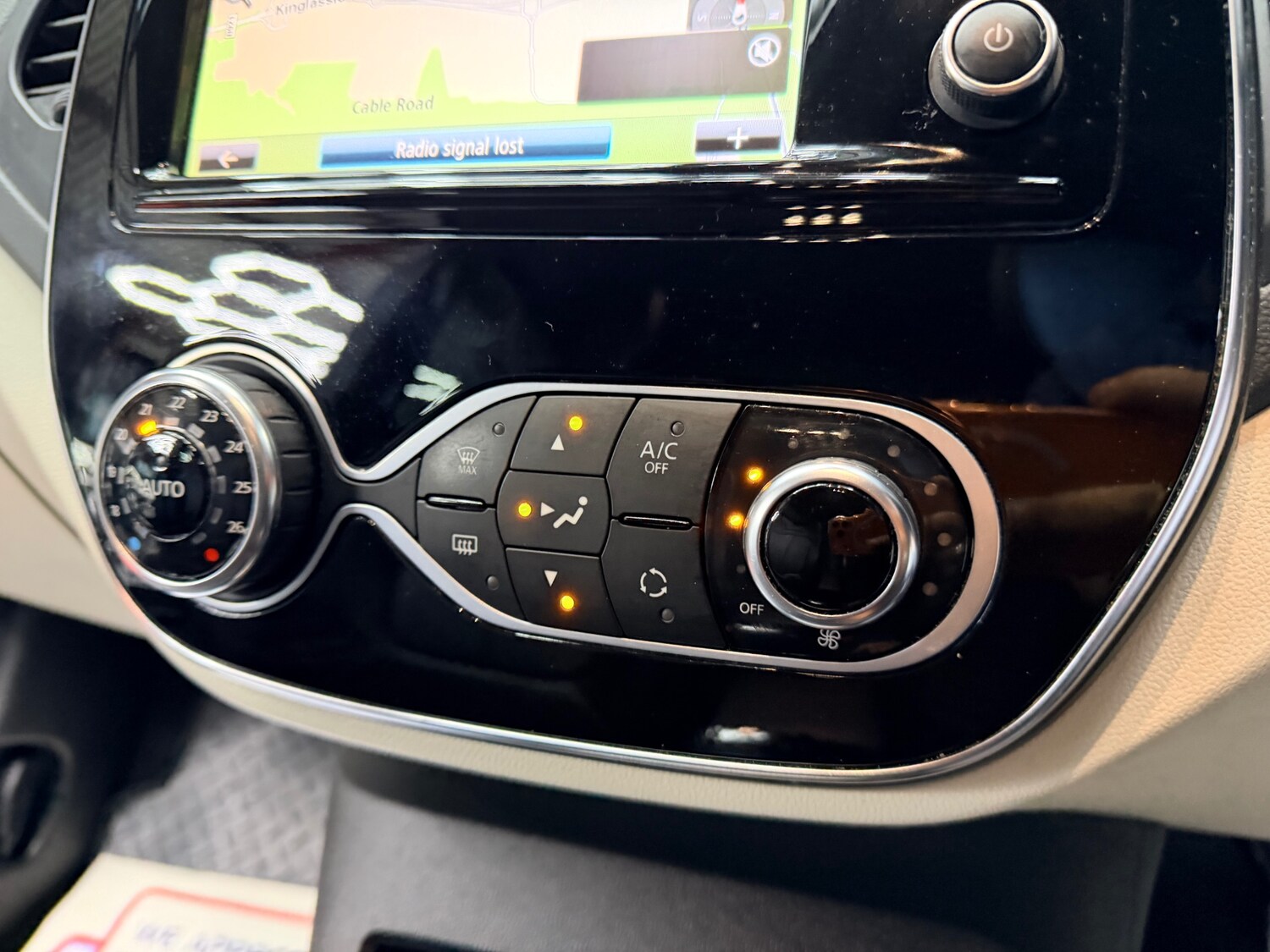 Used Renault Captur 2018 for sale - 77717998: Photo 19