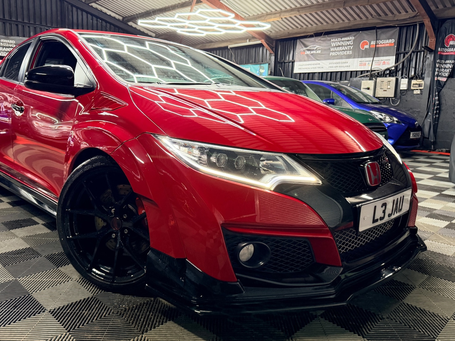 Used Honda Civic 2015 for sale - 77403523: Photo 2