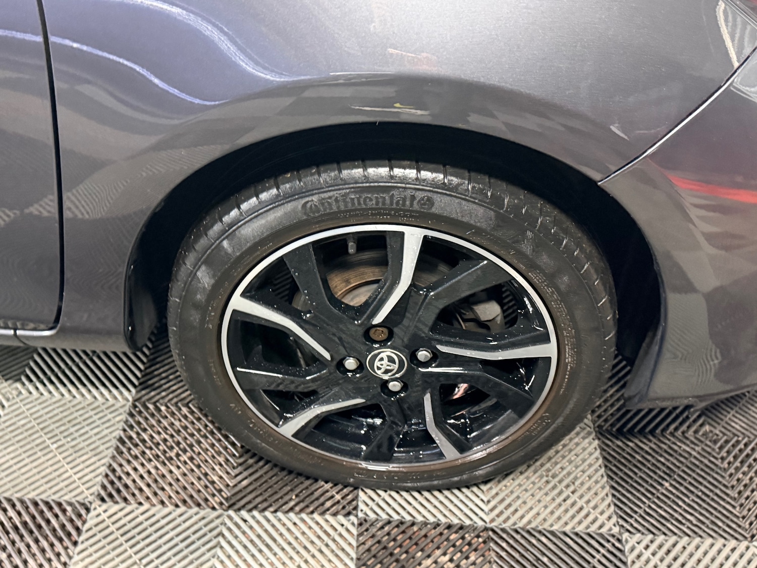 Used Toyota Yaris 2016 for sale - 76958894: Photo 12