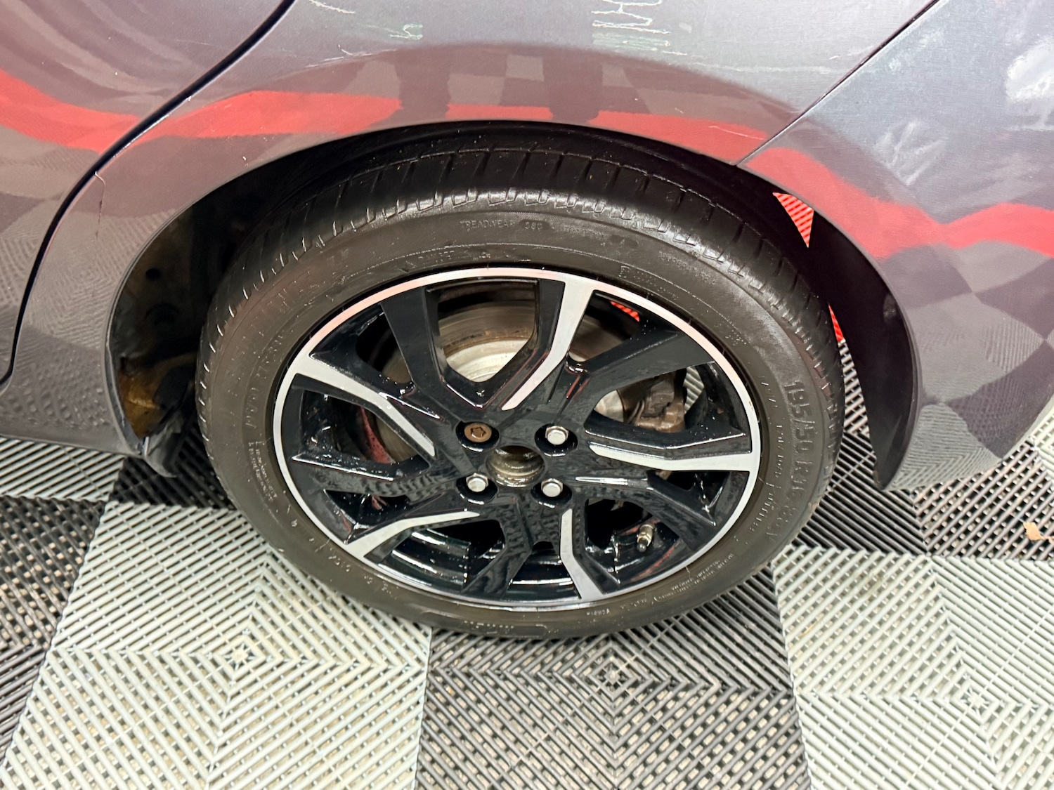 Used Toyota Yaris 2016 for sale - 76958894: Photo 15