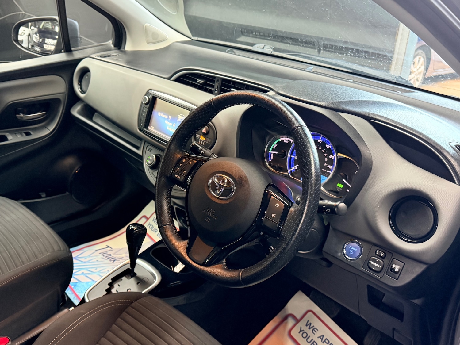 Used Toyota Yaris 2016 for sale - 76958894: Photo 21