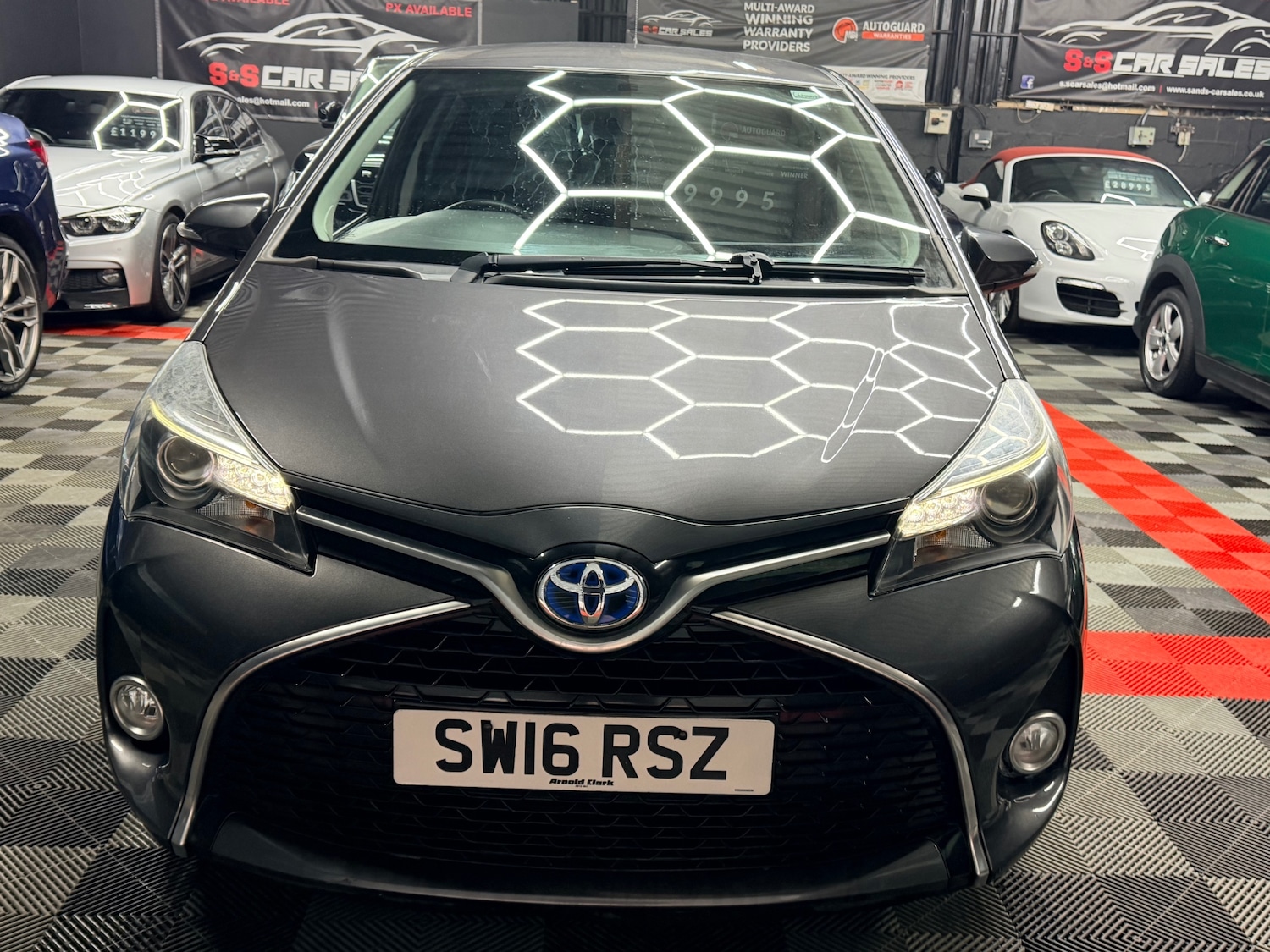 Used Toyota Yaris 2016 for sale - 76958894: Photo 6