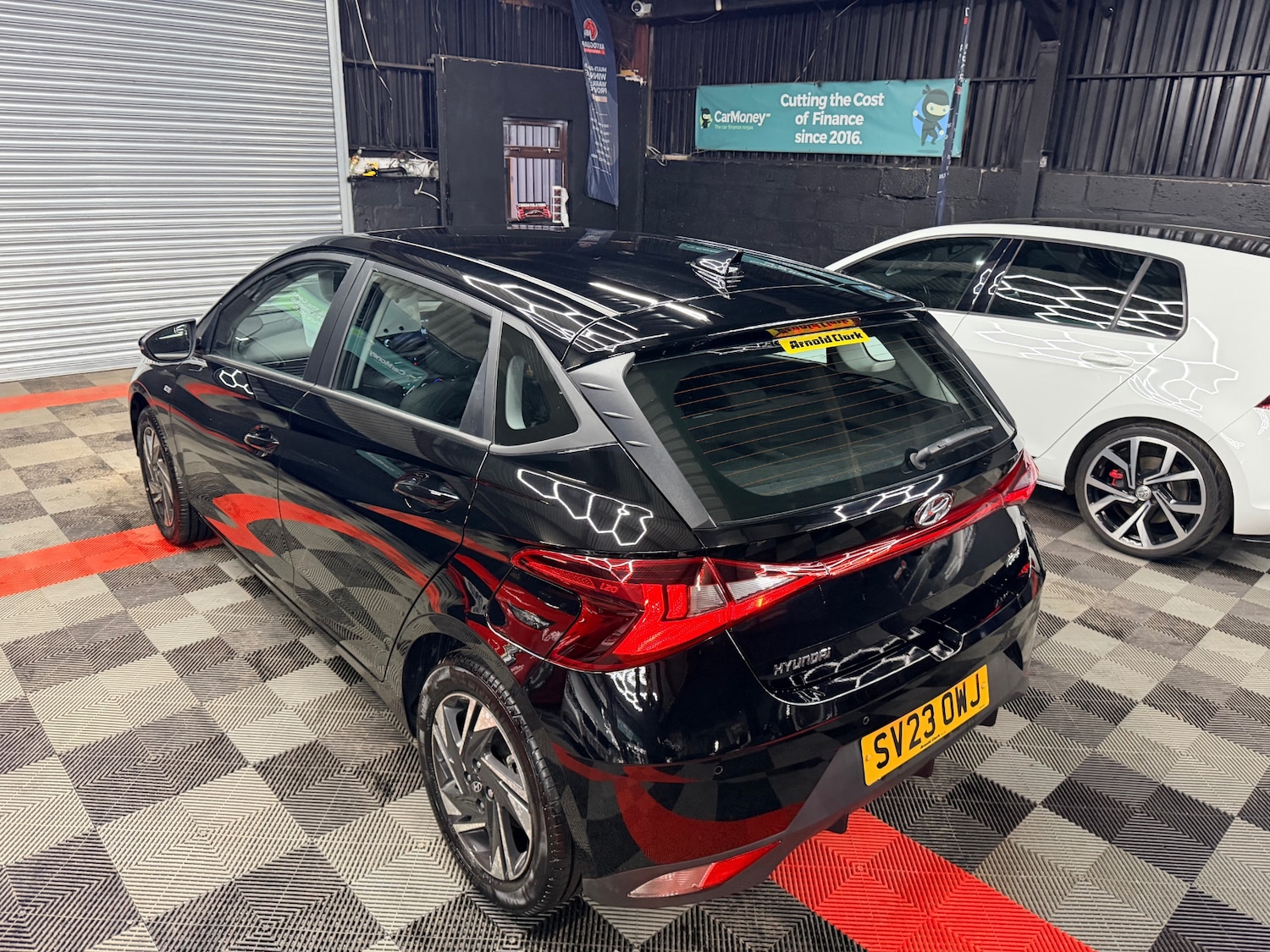 Used Hyundai i20 2023 for sale - 77917800: Photo 10