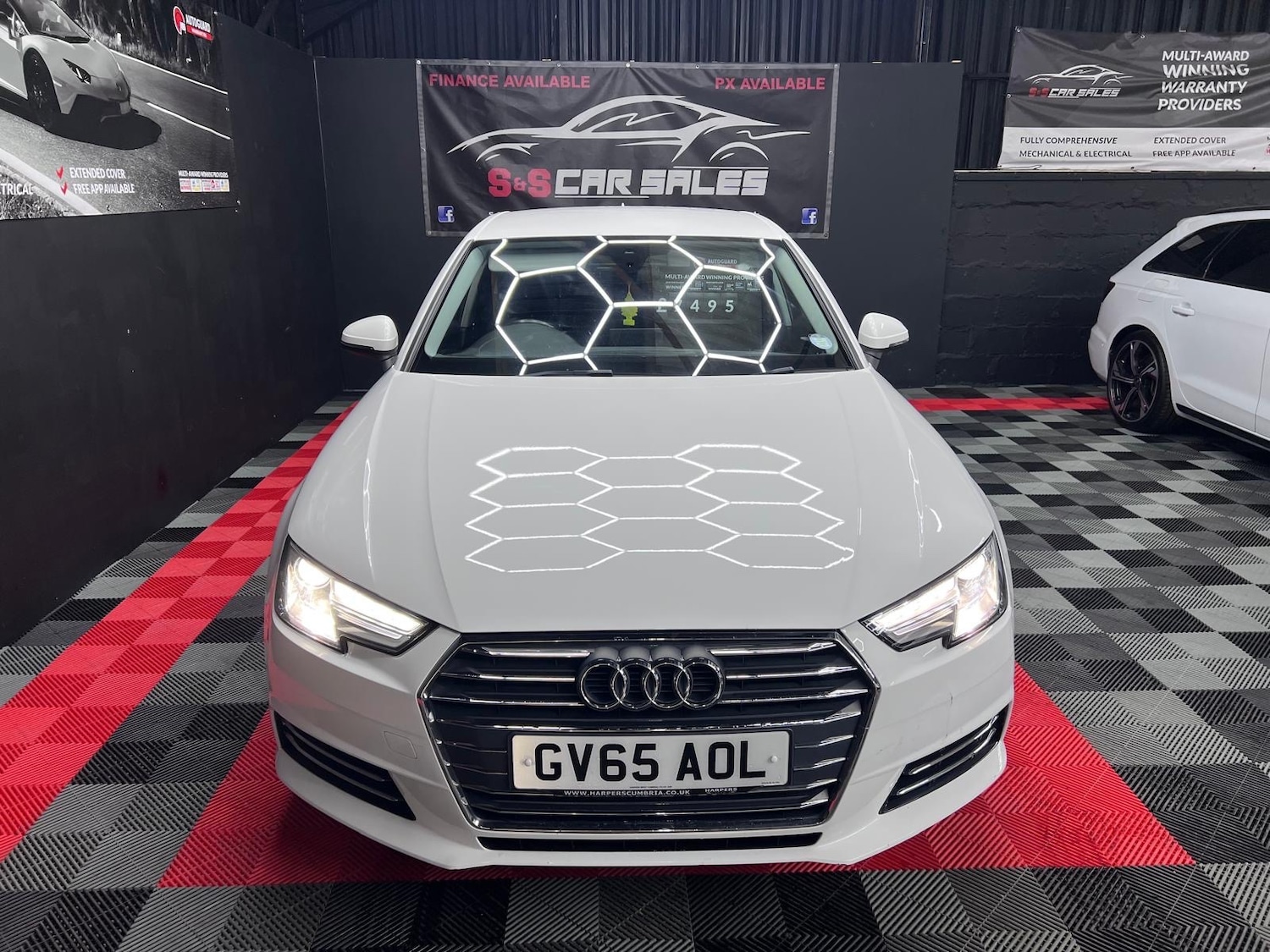 Used Audi A4 2015 for sale - 77136607: Photo 10