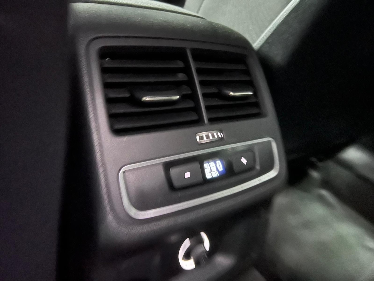 Used Audi A4 2015 for sale - 77136607: Photo 20