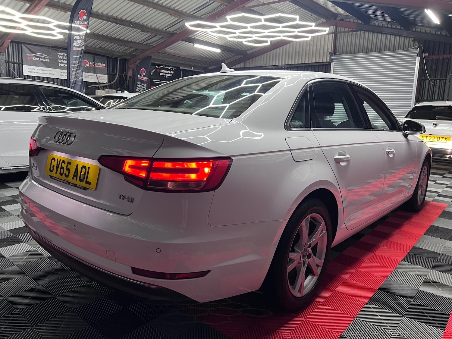 Used Audi A4 2015 for sale - 77136607: Photo 22