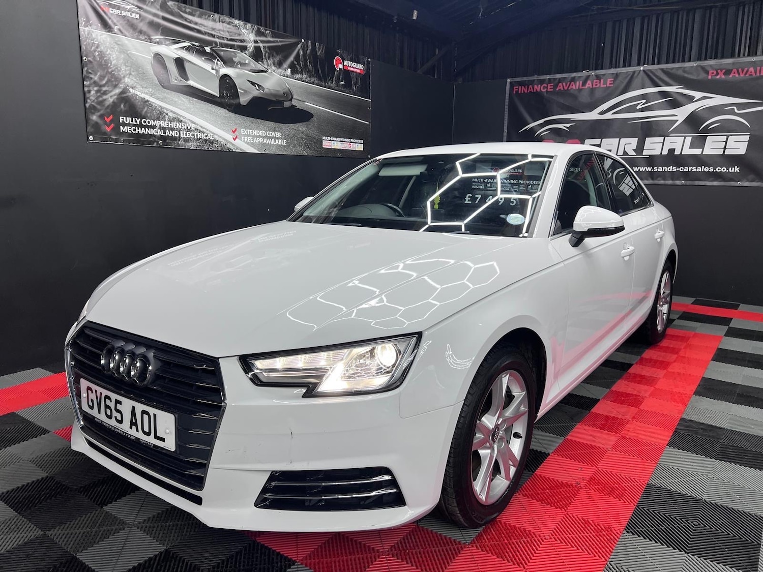 Used Audi A4 2015 for sale - 77136607: Photo 3