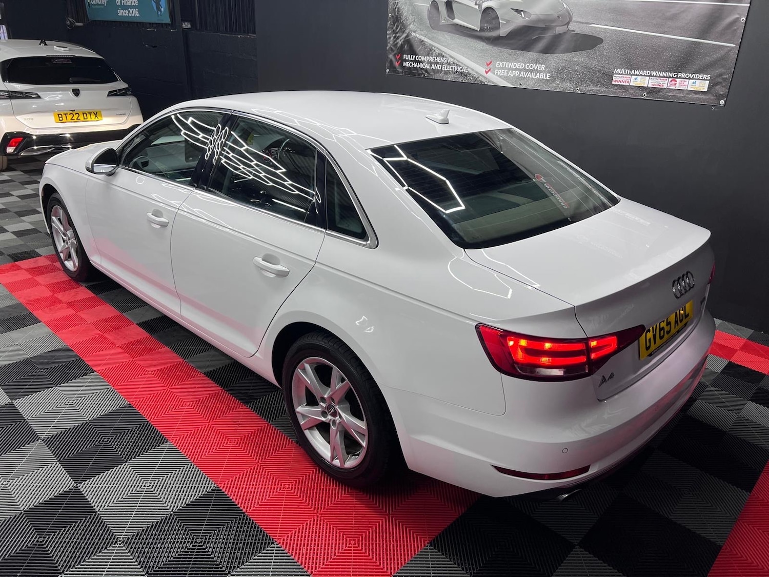 Used Audi A4 2015 for sale - 77136607: Photo 6