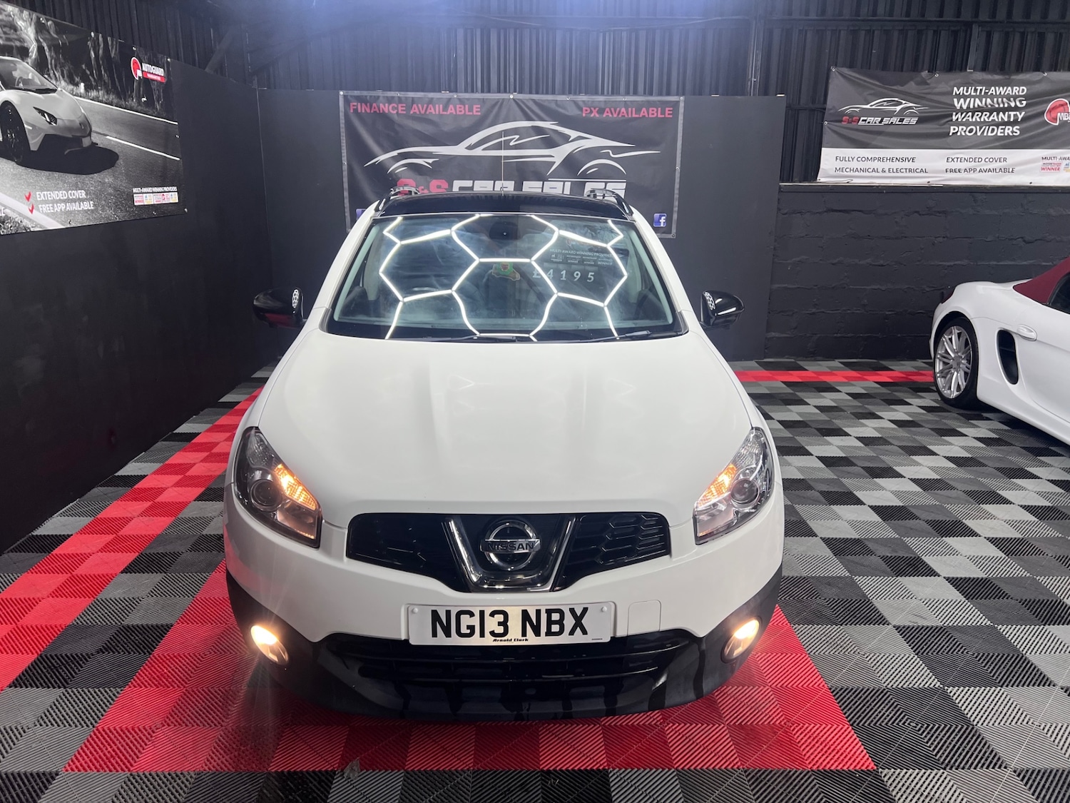 Used Nissan Qashqai 2013 for sale - 76231071: Photo 13