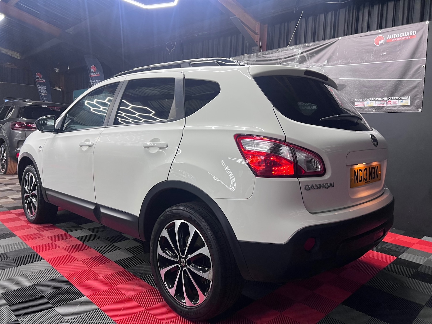 Used Nissan Qashqai 2013 for sale - 76231071: Photo 5