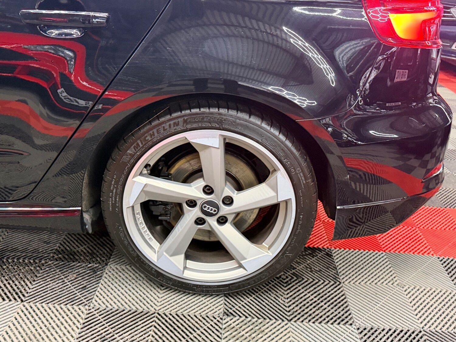 Used Audi A3 2018 for sale - 78216104: Photo 17